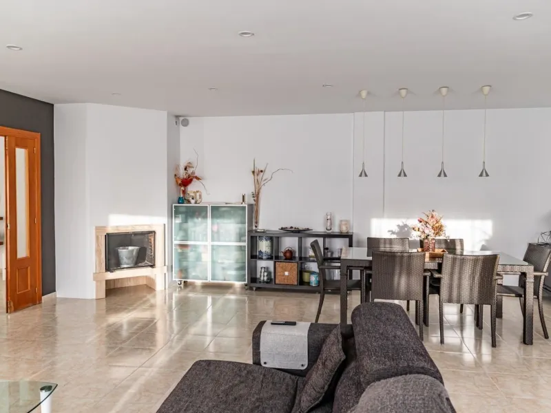 Detached Villa with Sea Views in Argentona, Barcelona