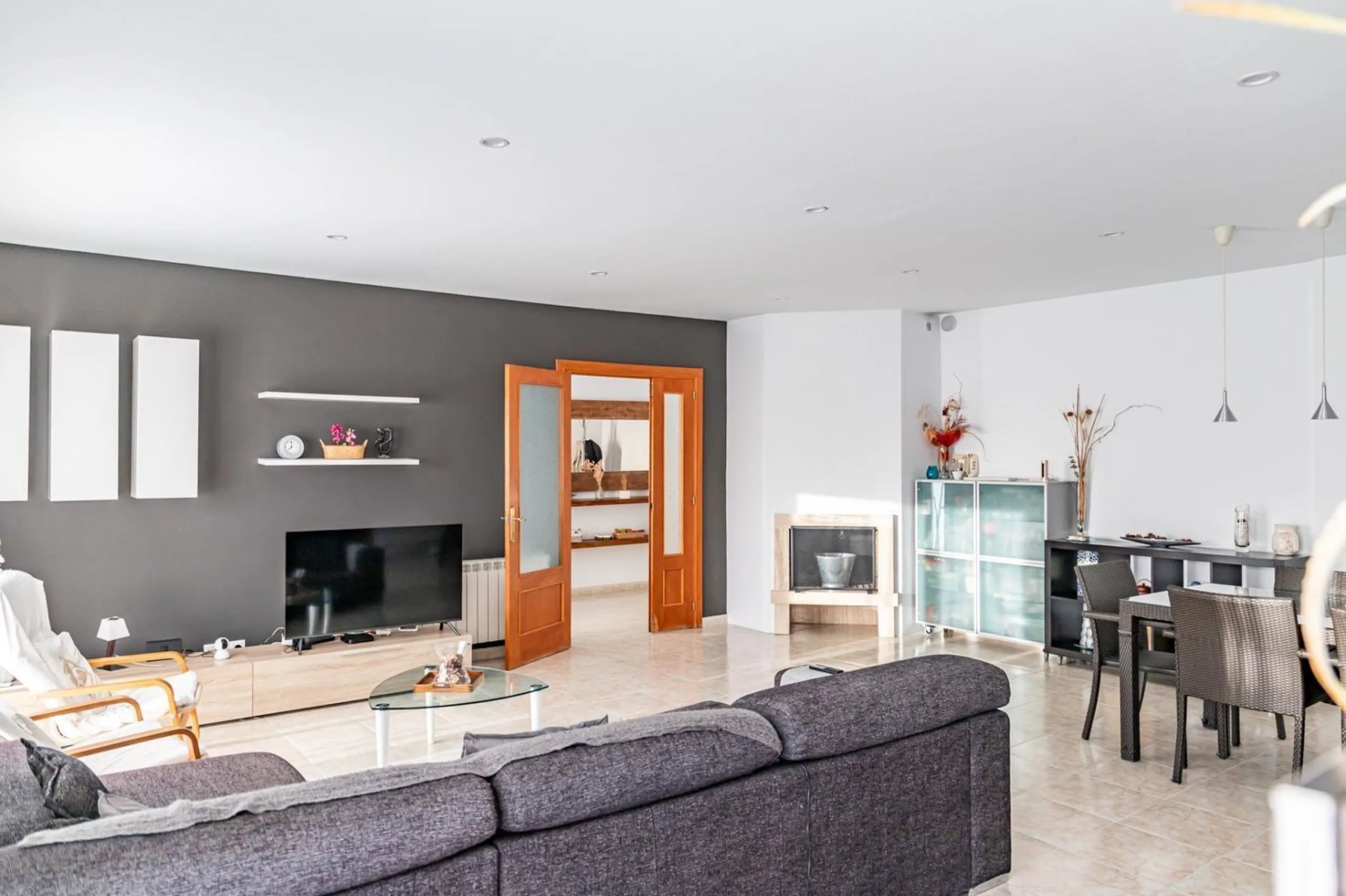 Detached Villa with Sea Views in Argentona, Barcelona
