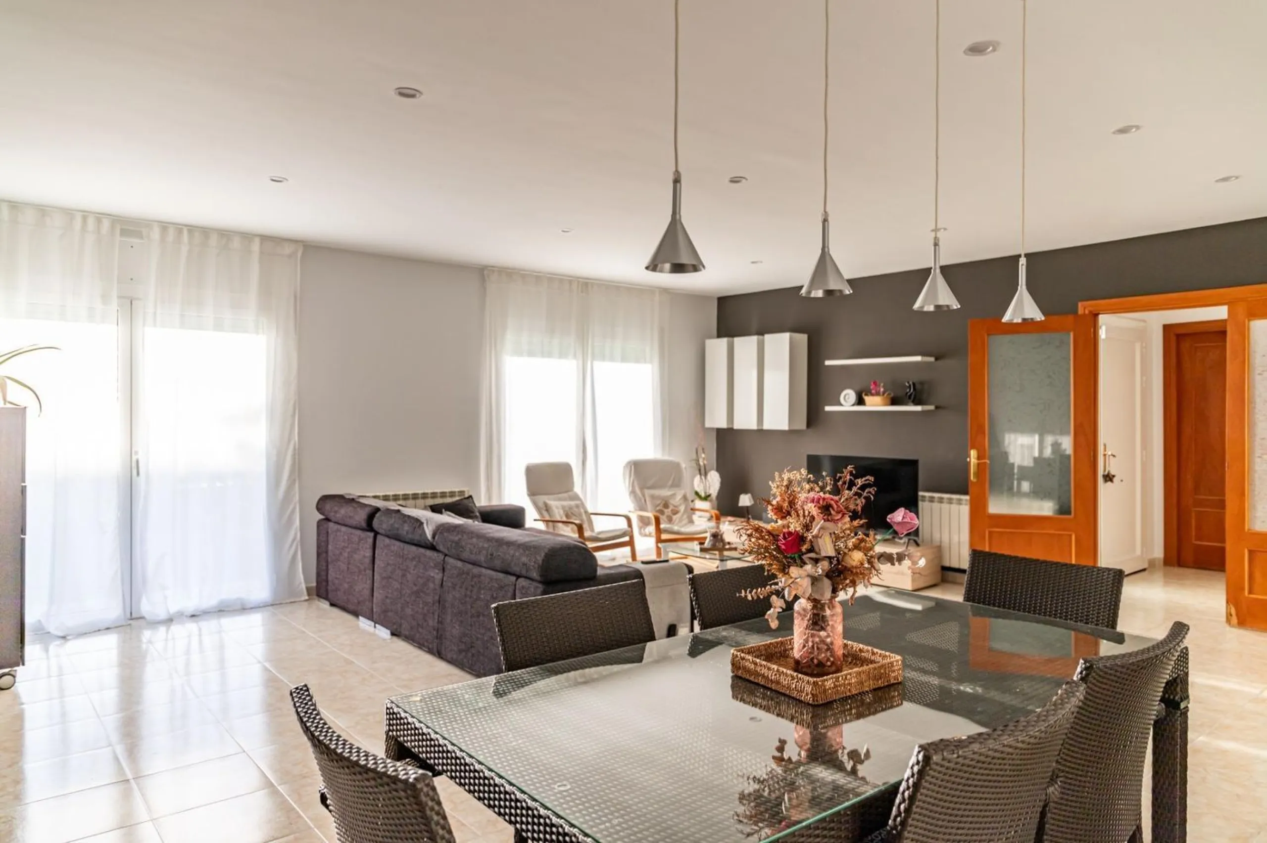 Detached Villa with Sea Views in Argentona, Barcelona