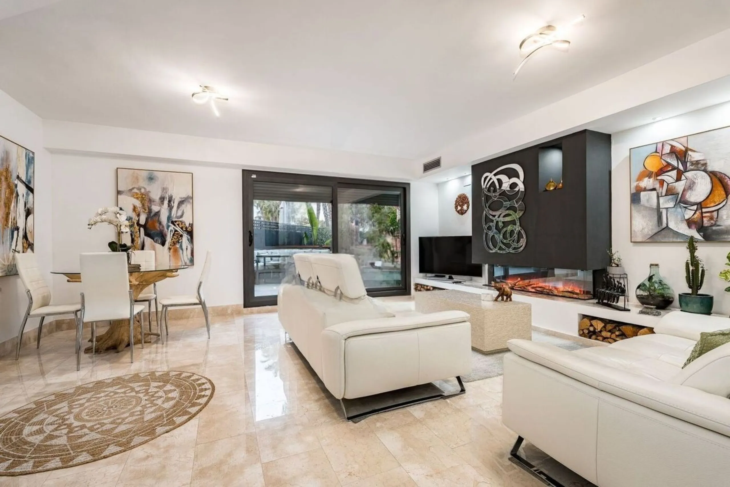 Modern renovated townhouse in Sitges
