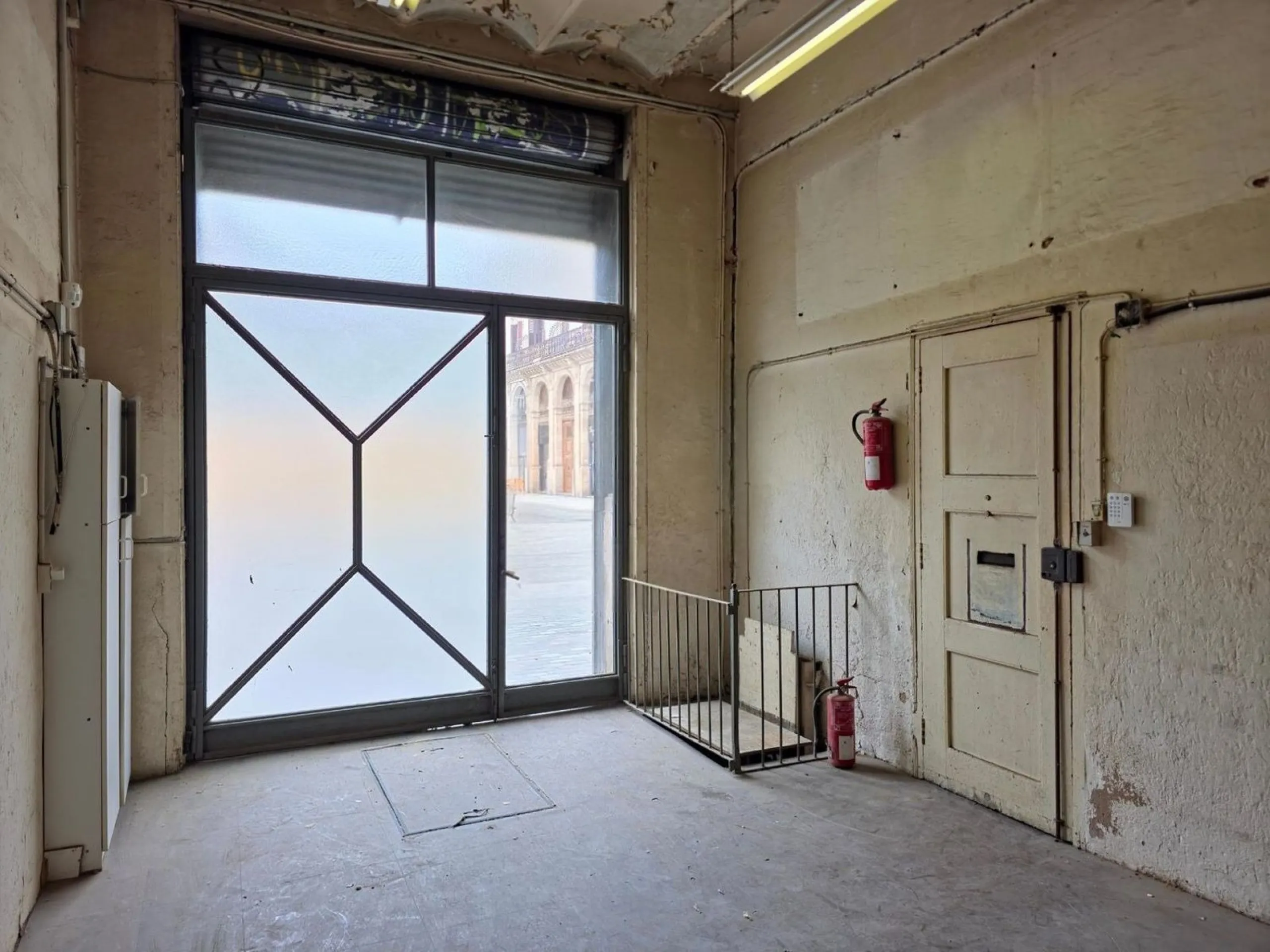587 m² Commercial Premises in Barcelona