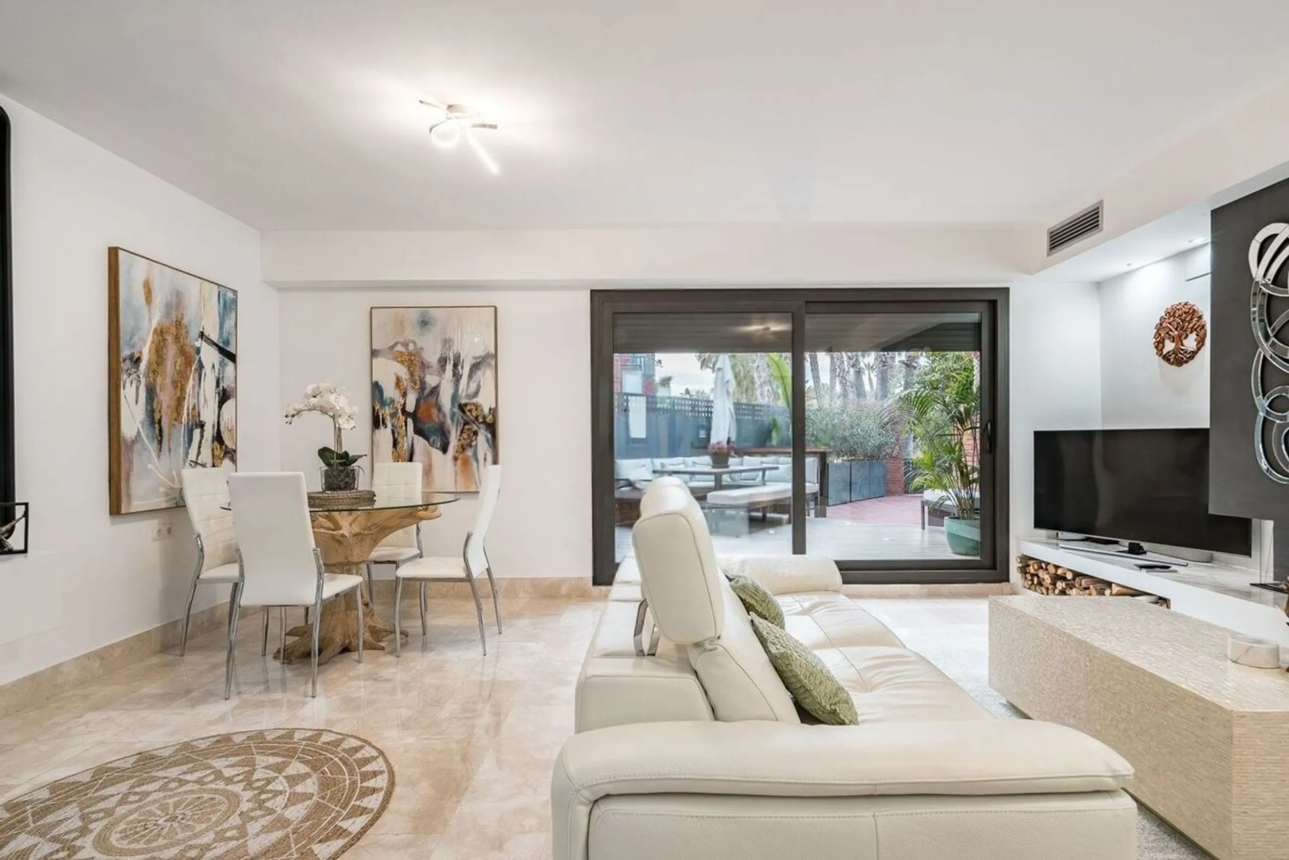 Modern renovated townhouse in Sitges