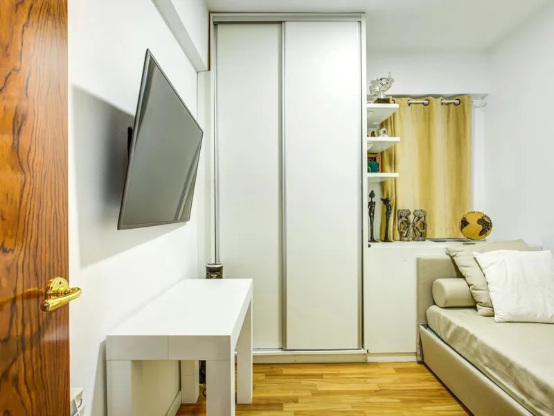 Elegant Renovated Apartment Overlooking Ciutadella Park in Barcelona
