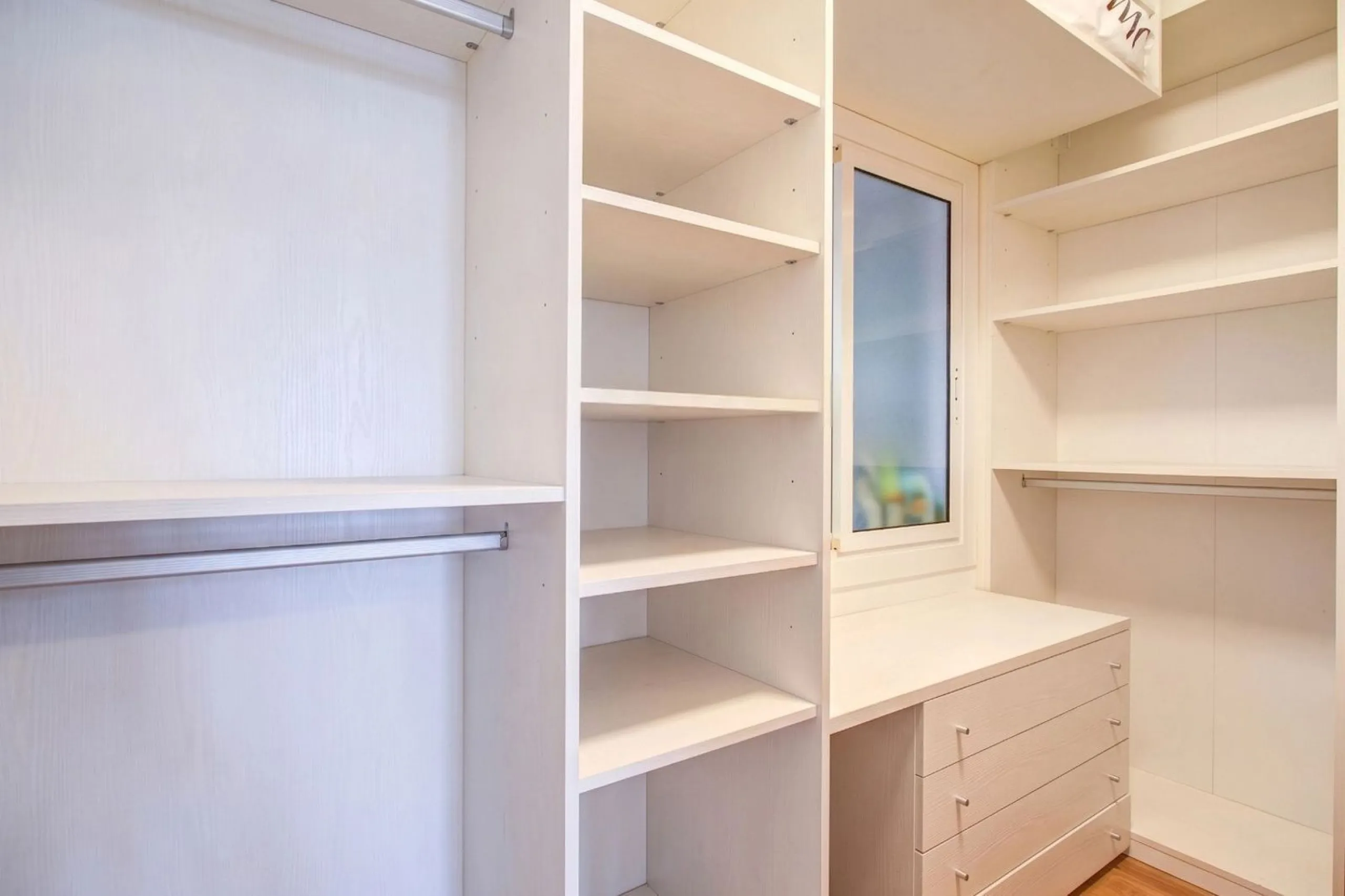 Elegant Renovated Apartment Overlooking Ciutadella Park in Barcelona