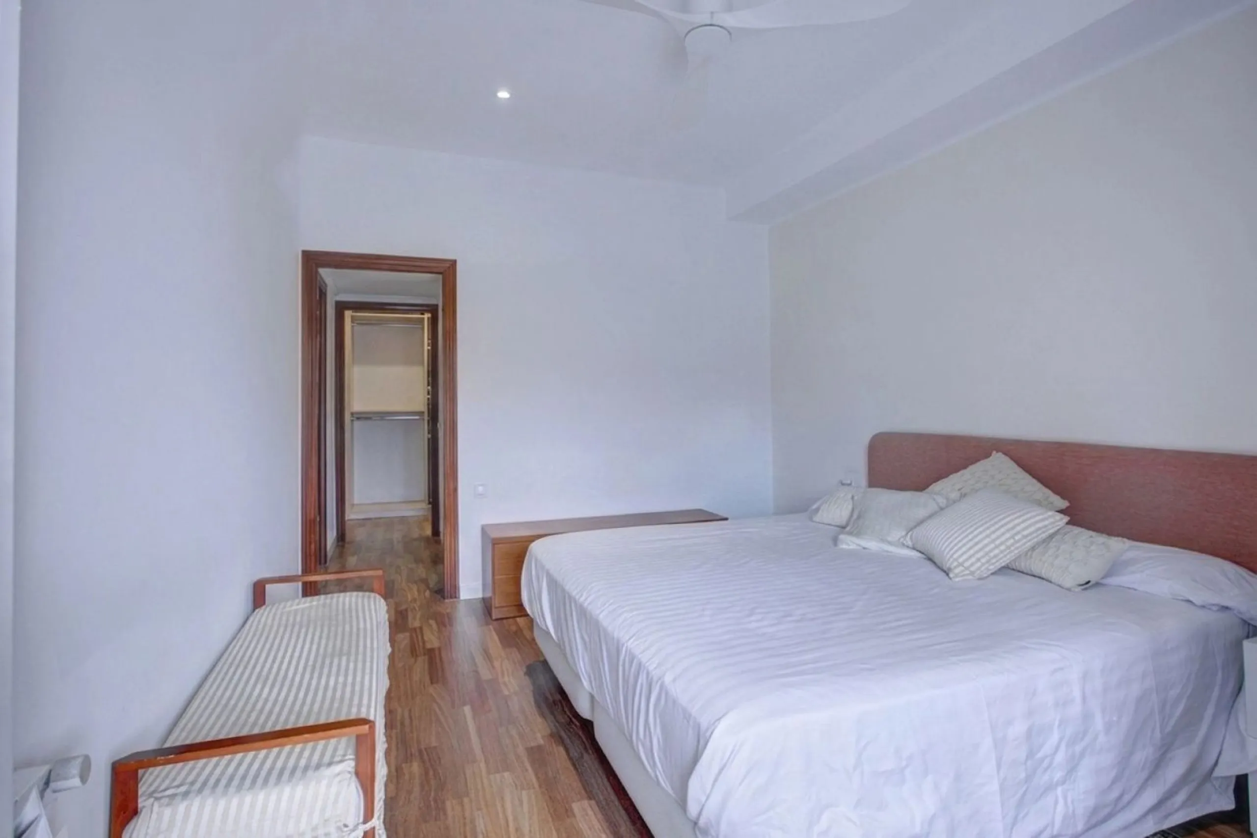 Elegant Renovated Apartment Overlooking Ciutadella Park in Barcelona