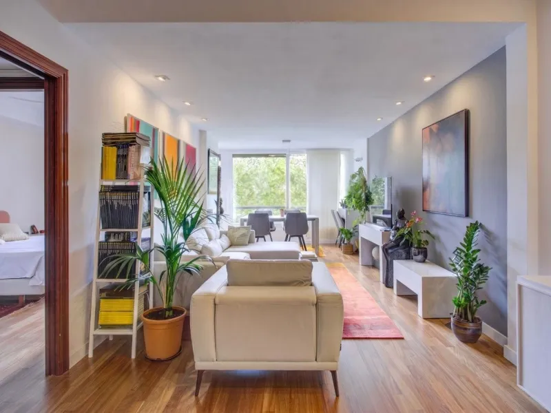 Elegant Renovated Apartment Overlooking Ciutadella Park in Barcelona