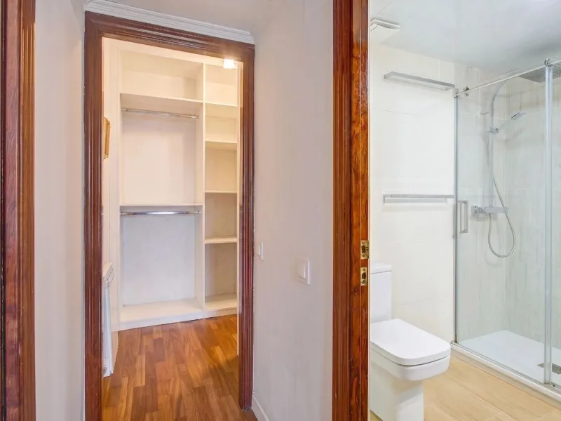 Elegant Renovated Apartment Overlooking Ciutadella Park in Barcelona
