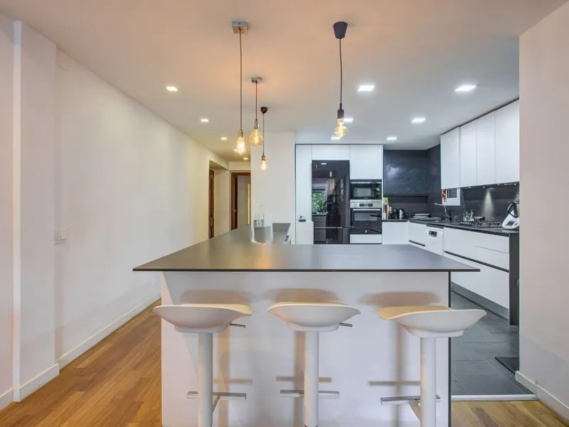 Elegant Renovated Apartment Overlooking Ciutadella Park in Barcelona