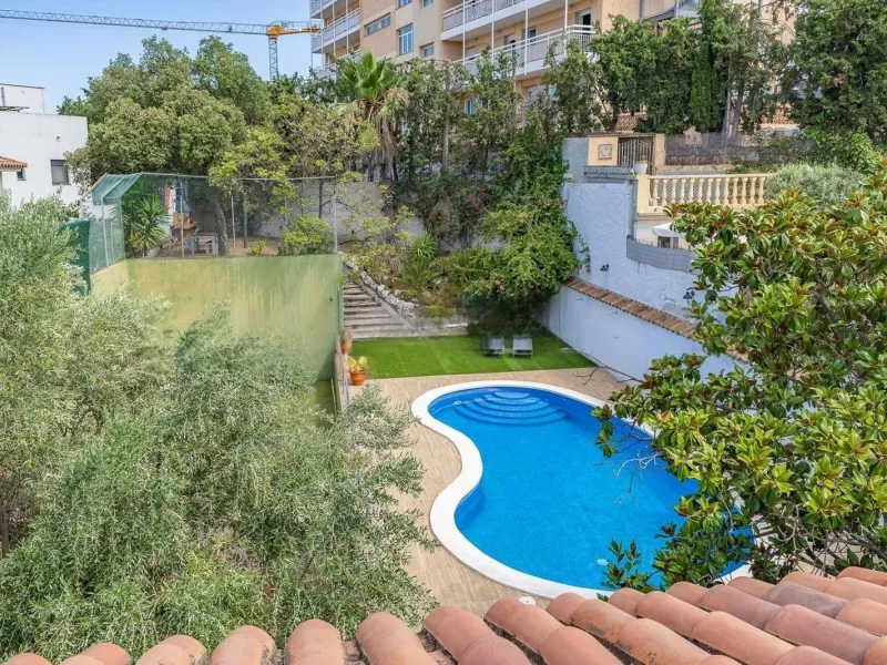 Exclusive Luxury Villa in Sant Just Desvern, Barcelona