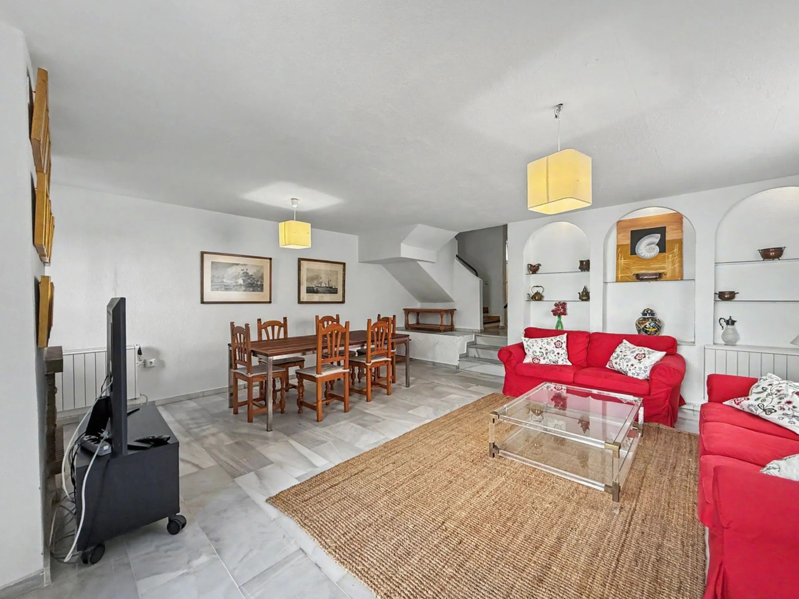 Strandnahes Reihenhaus in Casares Costa | Tourismuslizenz inklusive