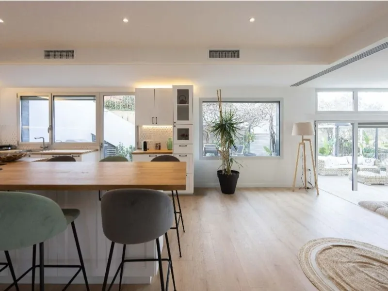Contemporary Designer Villa with Private Pool in Esplugues de Llobregat, Barcelona