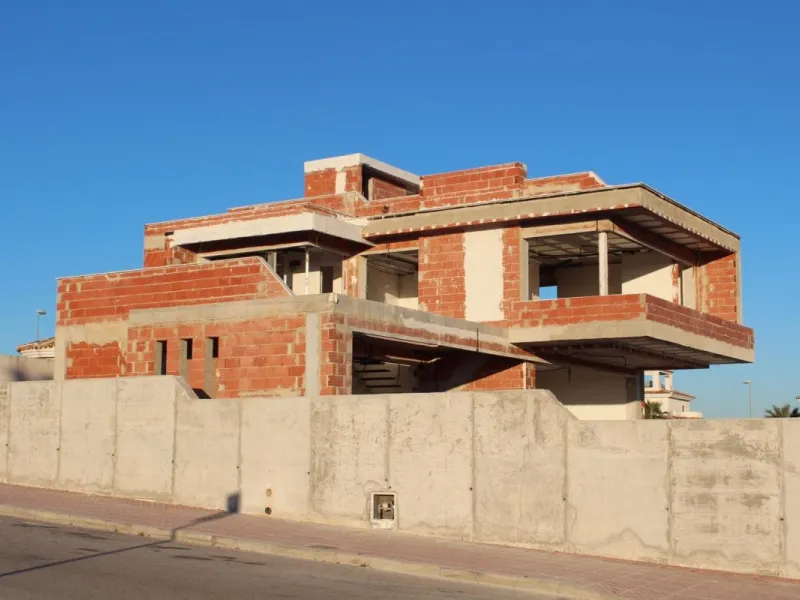 Se vende villa nueva. Precio 890,000