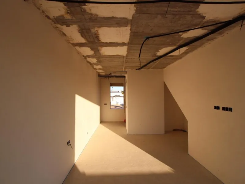 Se vende villa nueva. Precio 890,000