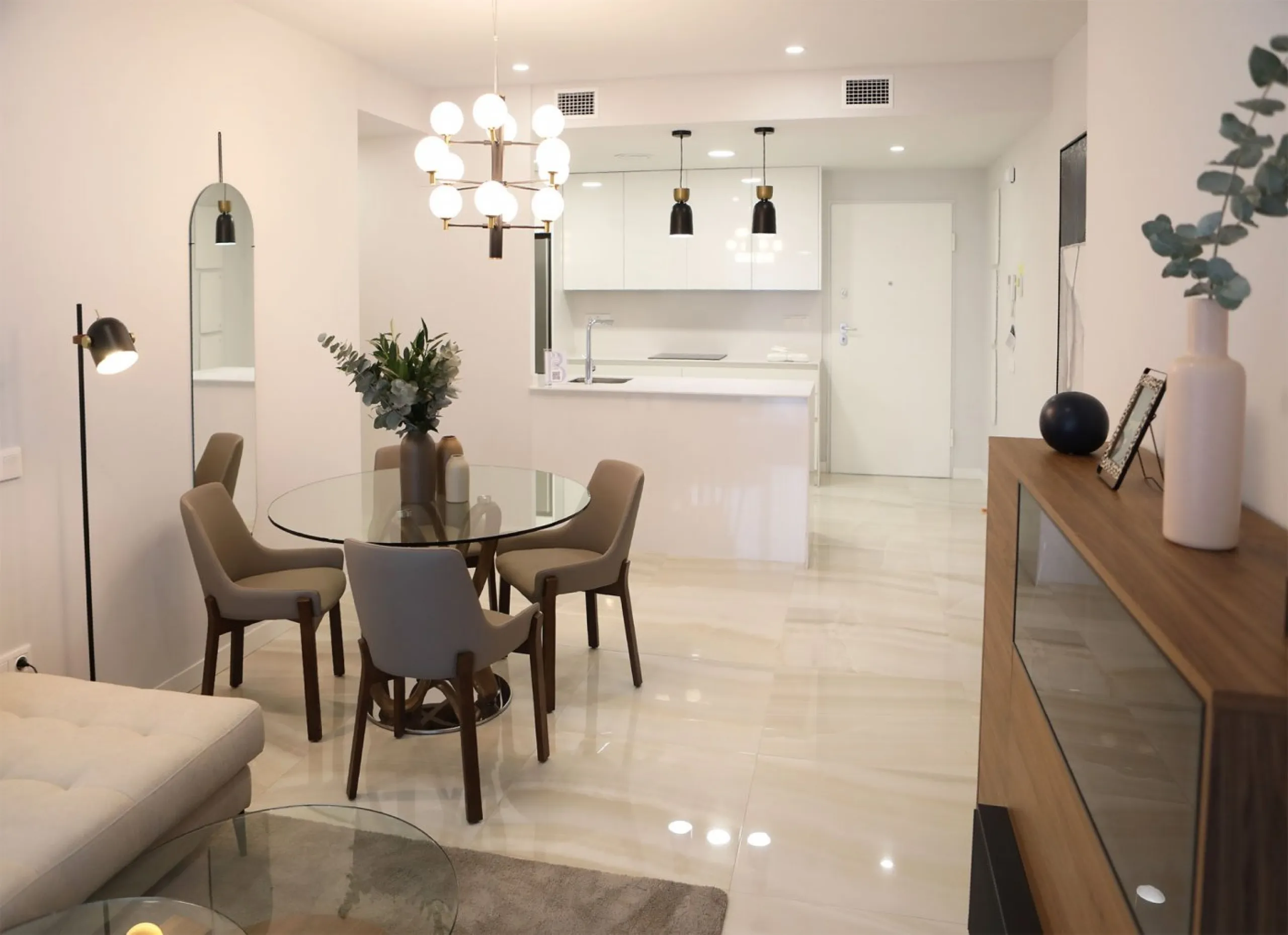 Apartments with spectacular views and great location in Benidorm