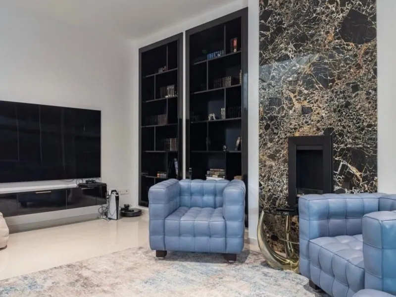 Exquisite villa with private pool and panoramic views in Sierra Cortina