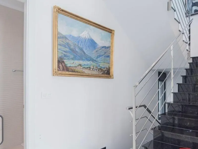 Exquisite villa with private pool and panoramic views in Sierra Cortina