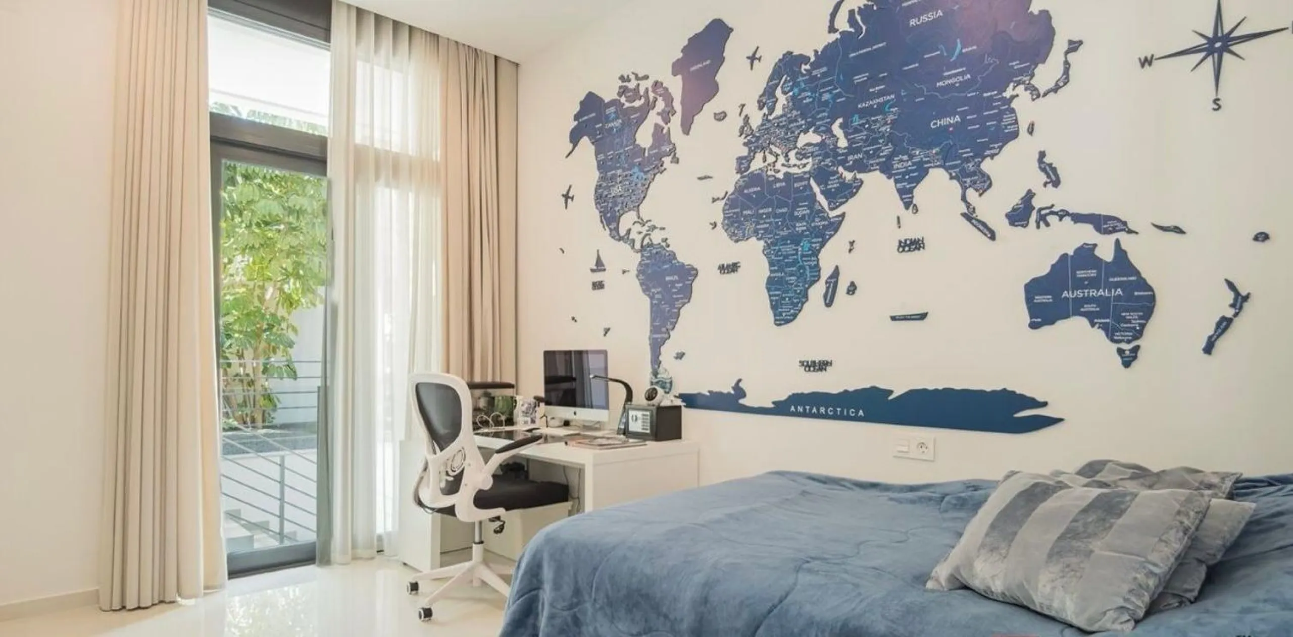 Exquisite villa with private pool and panoramic views in Sierra Cortina