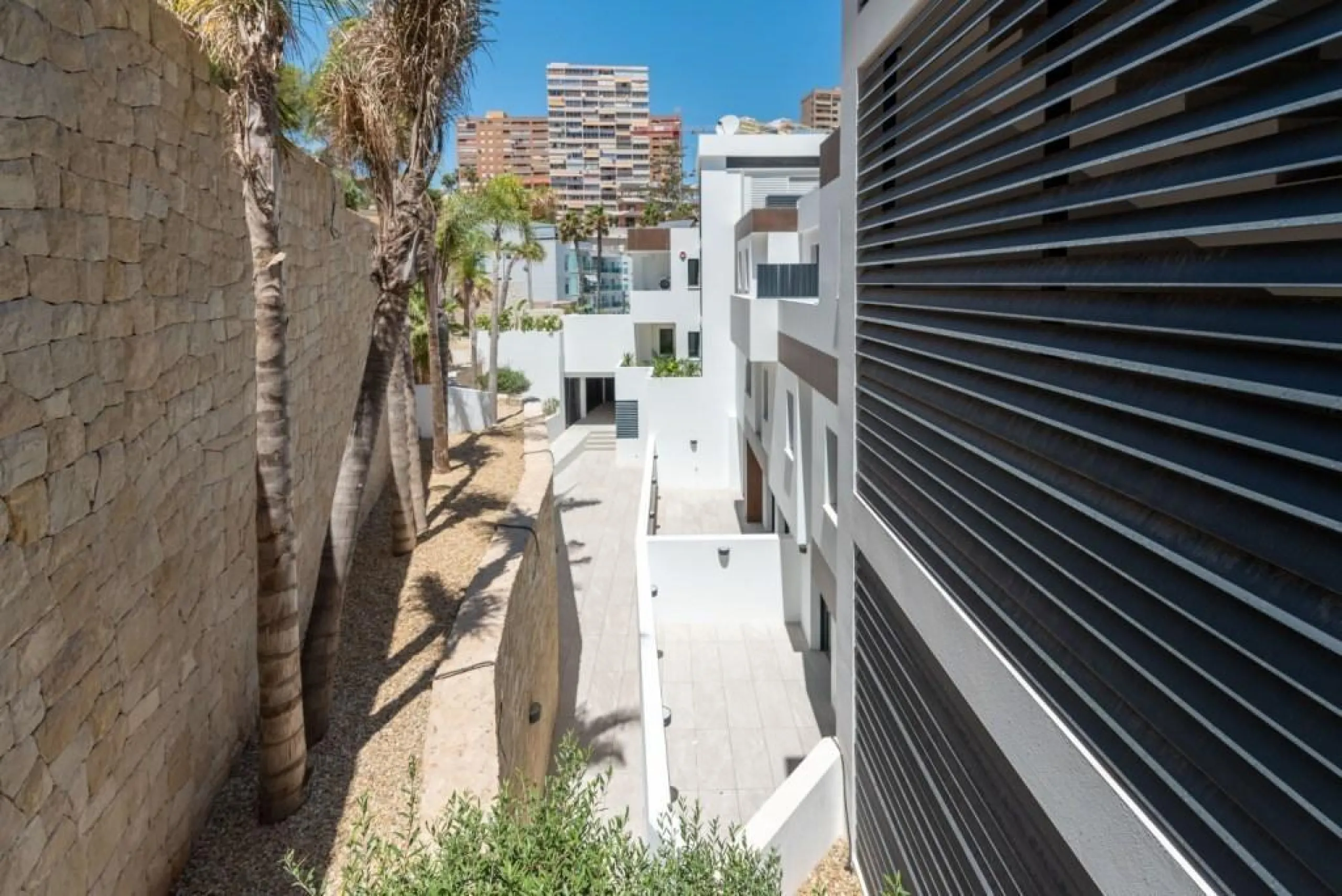 Apartamento dúplex en primera línea de la playa de Poniente
