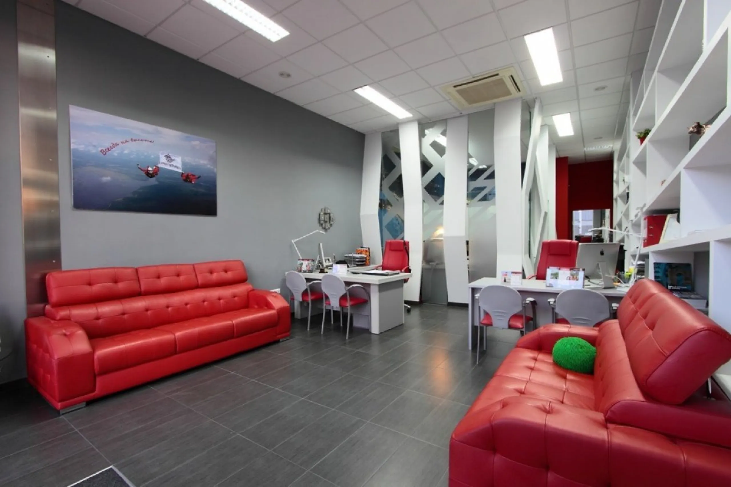 Great office near the hotel Bali in Benidorm