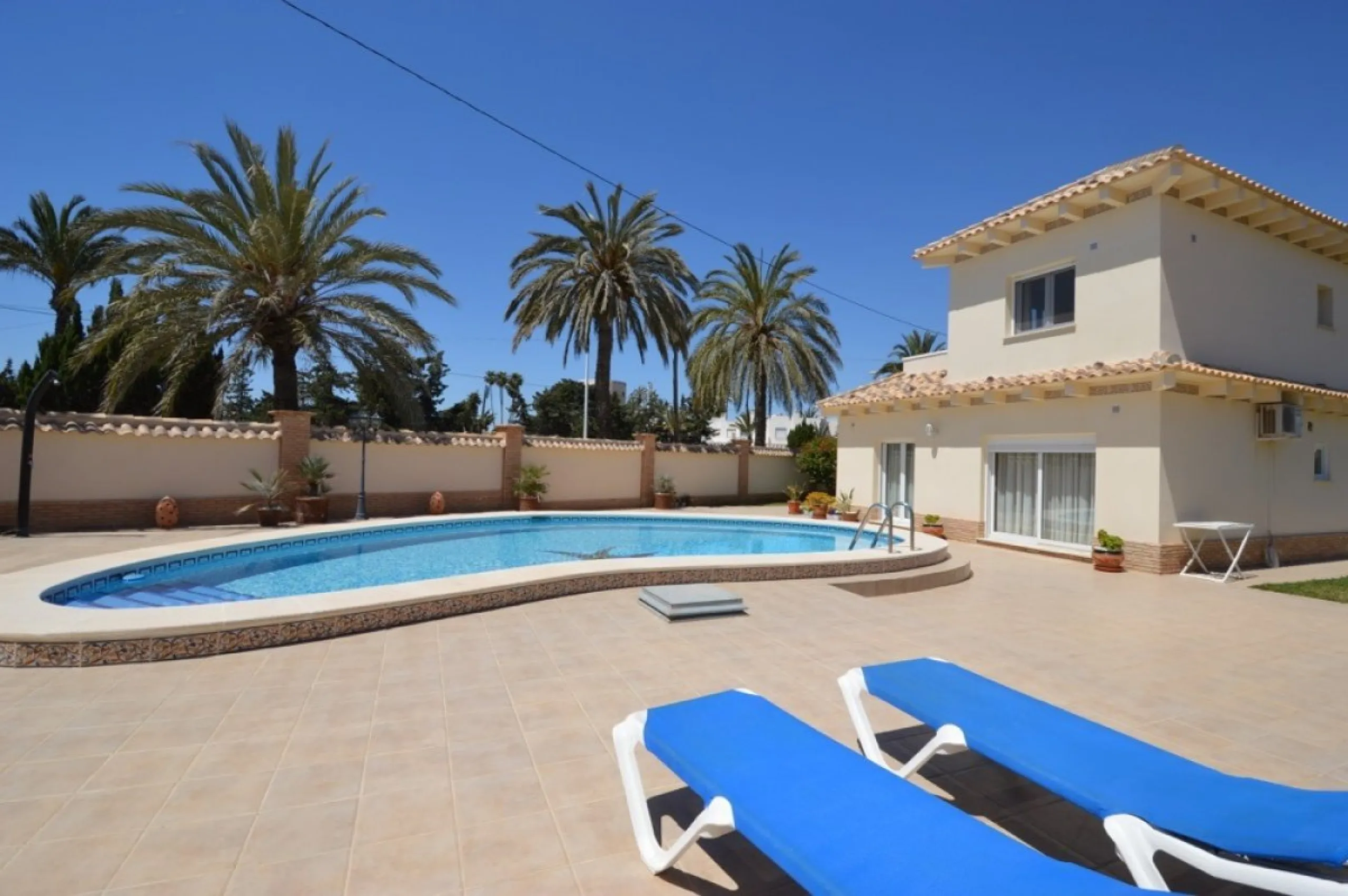 Villa in the best area of Cabo Roig
