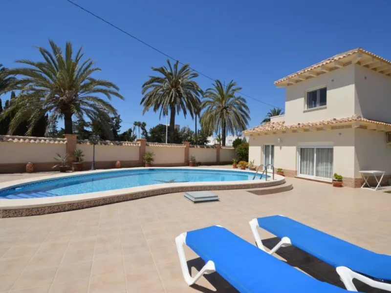 Villa in the best area of Cabo Roig