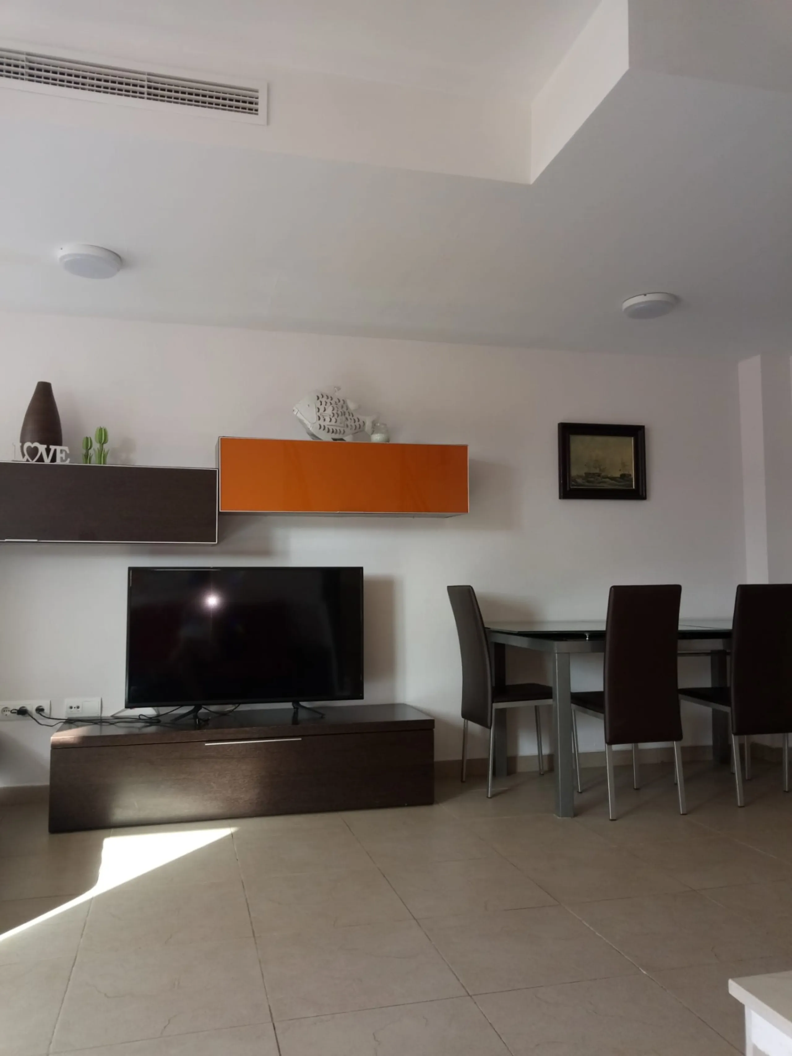 APARTMENT EN CAPLE ON SALE