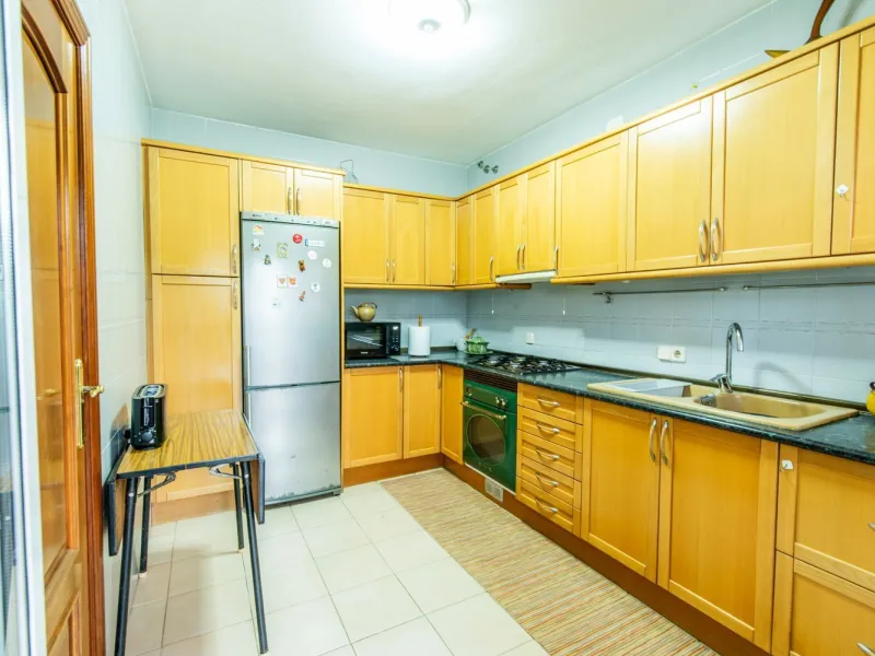 Chalet independiente con piscina y apartamento en Mas Mel, Calafell
