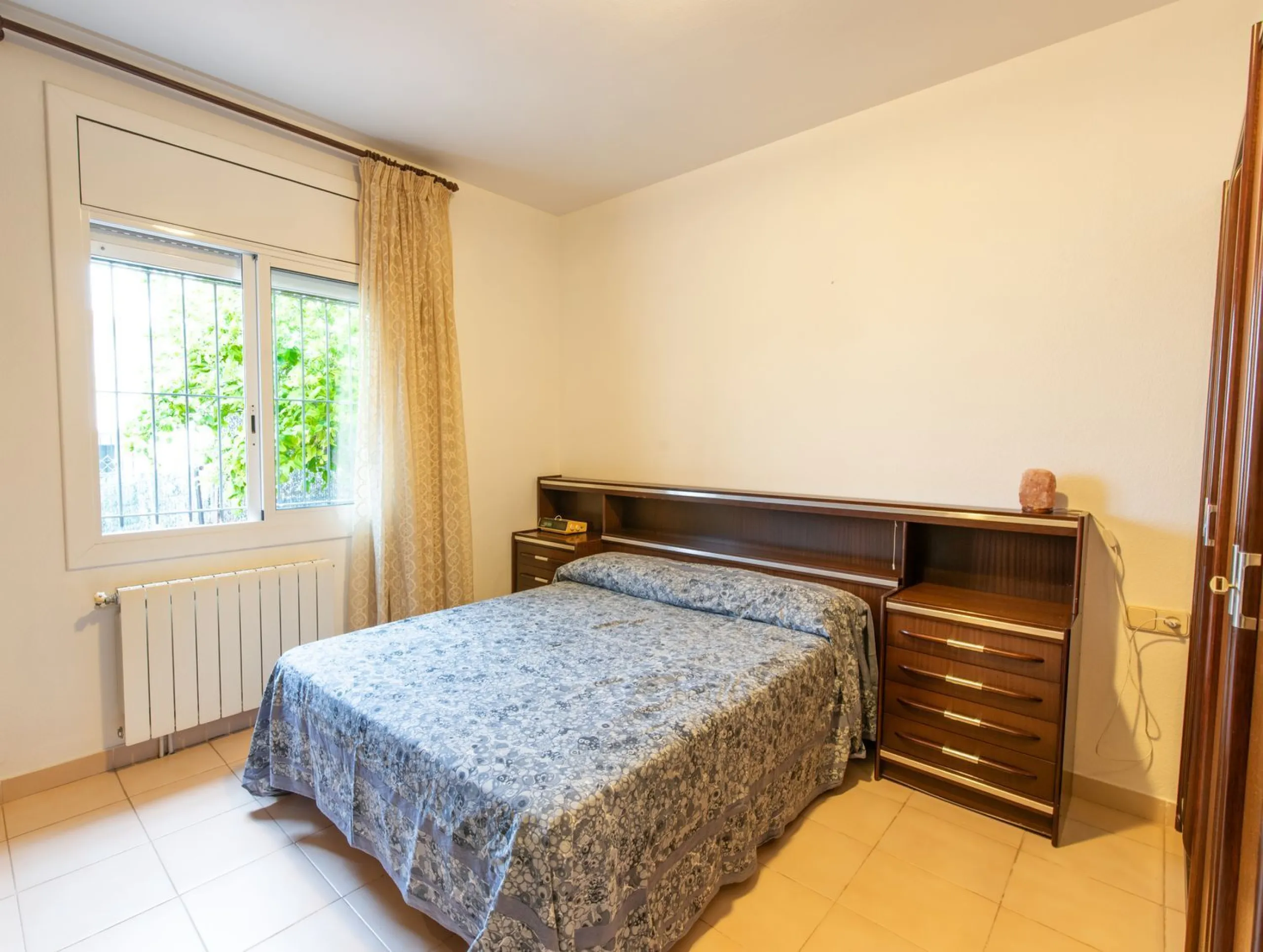 Chalet independiente con piscina y apartamento en Mas Mel, Calafell