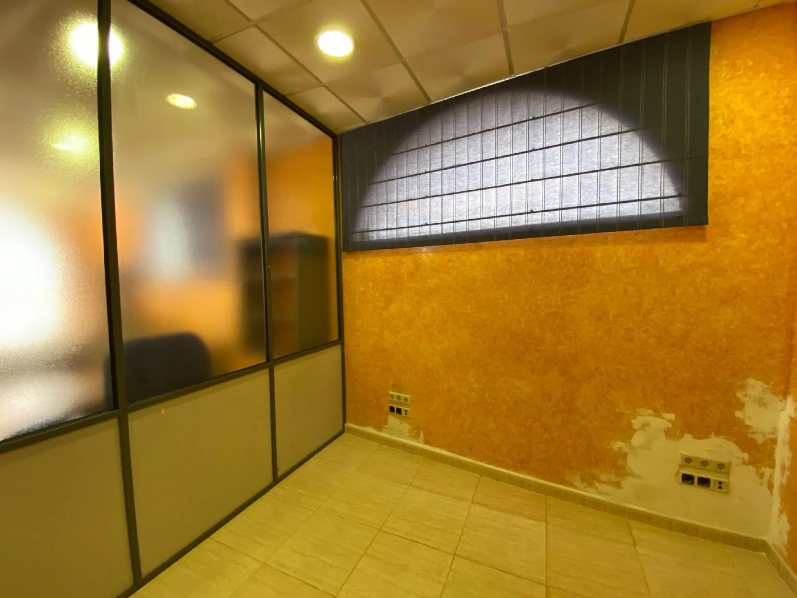 IMPRESSIVE COMMERCIAL PREMISES FOR SALE IN ALICANTE IN VILLAFRANQUEZA