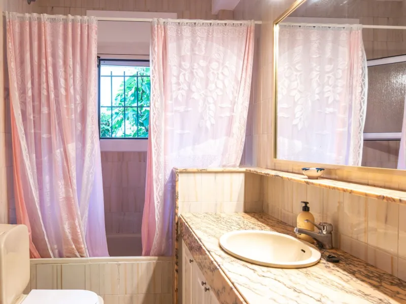 Chalet independiente con piscina y apartamento en Mas Mel, Calafell