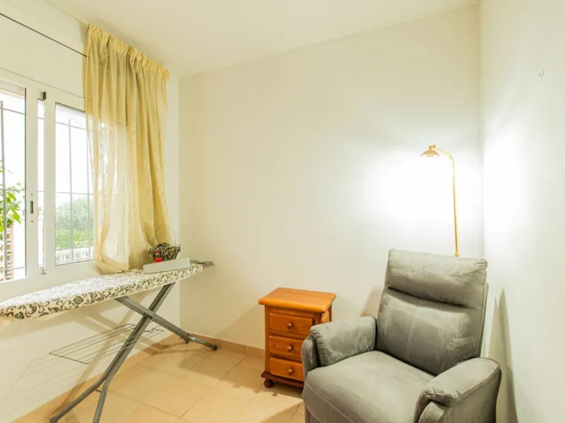 Chalet independiente con piscina y apartamento en Mas Mel, Calafell