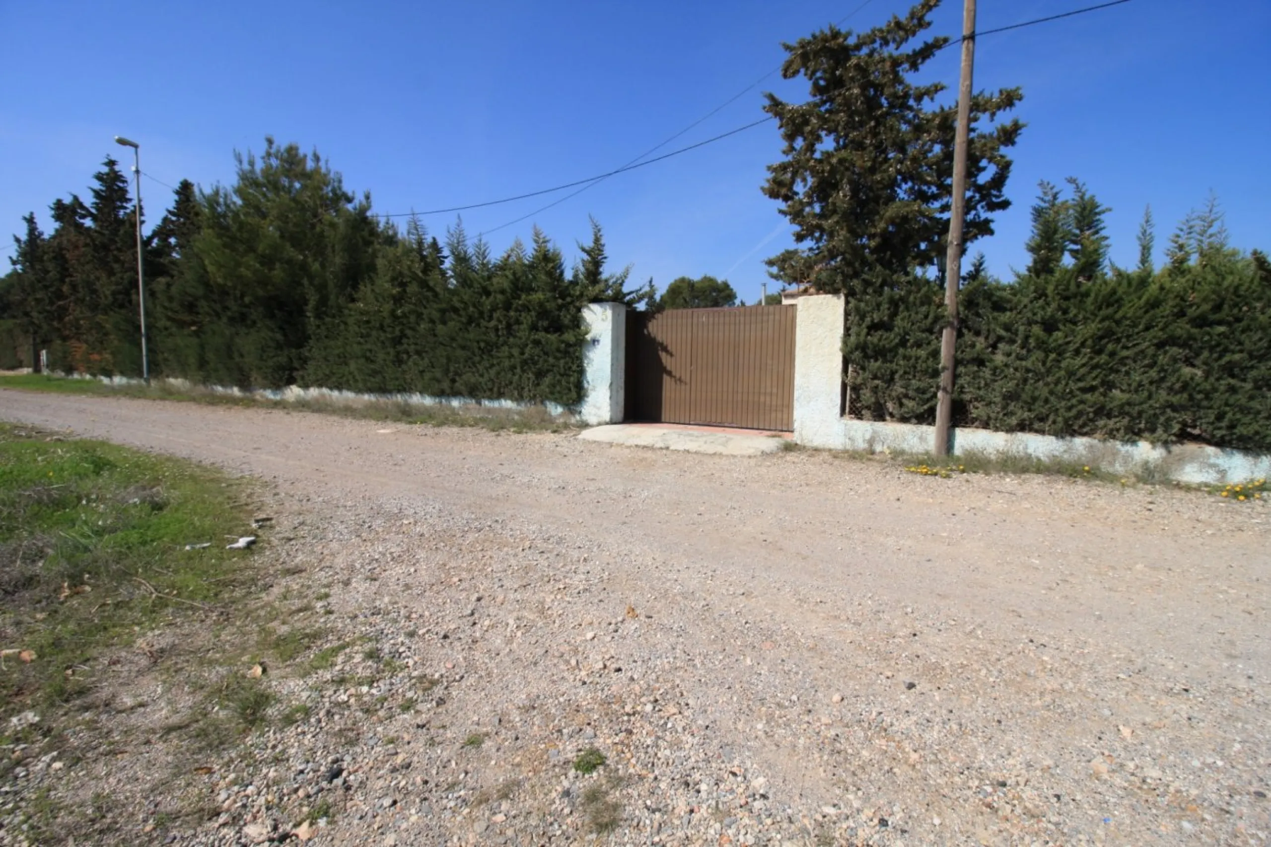 CAMPOAMOR, SPECTACULAR FINCA, 3500 M2 PLOT WITH 2 HOUSES, PRIVATE POOL, 2500 METERS FROM THE BEACH