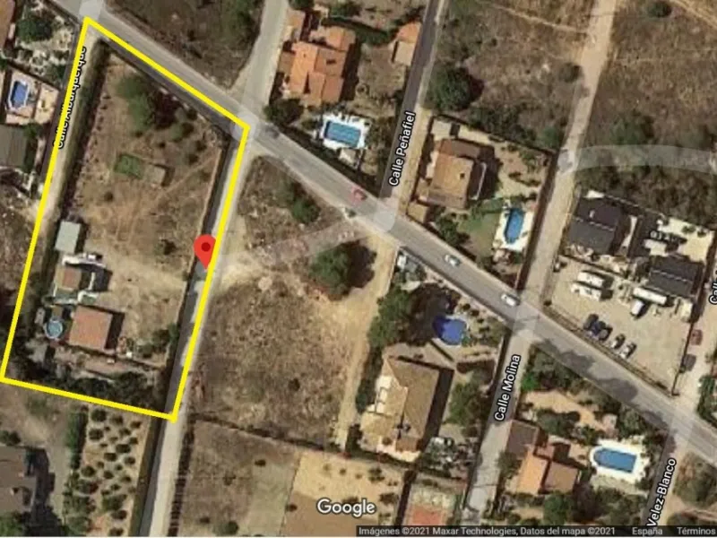 CAMPOAMOR, SPECTACULAR FINCA, 3500 M2 PLOT WITH 2 HOUSES, PRIVATE POOL, 2500 METERS FROM THE BEACH
