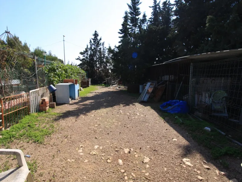 CAMPOAMOR, SPECTACULAR FINCA, 3500 M2 PLOT WITH 2 HOUSES, PRIVATE POOL, 2500 METERS FROM THE BEACH