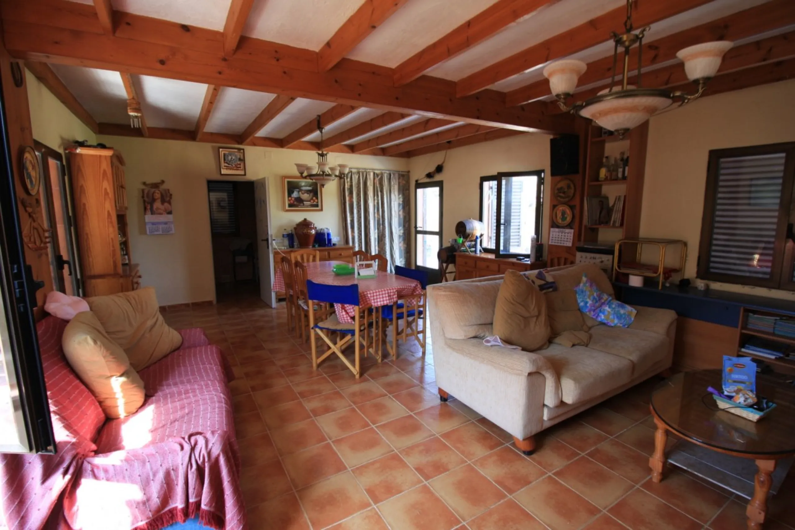 CAMPOAMOR, SPECTACULAR FINCA, 3500 M2 PLOT WITH 2 HOUSES, PRIVATE POOL, 2500 METERS FROM THE BEACH