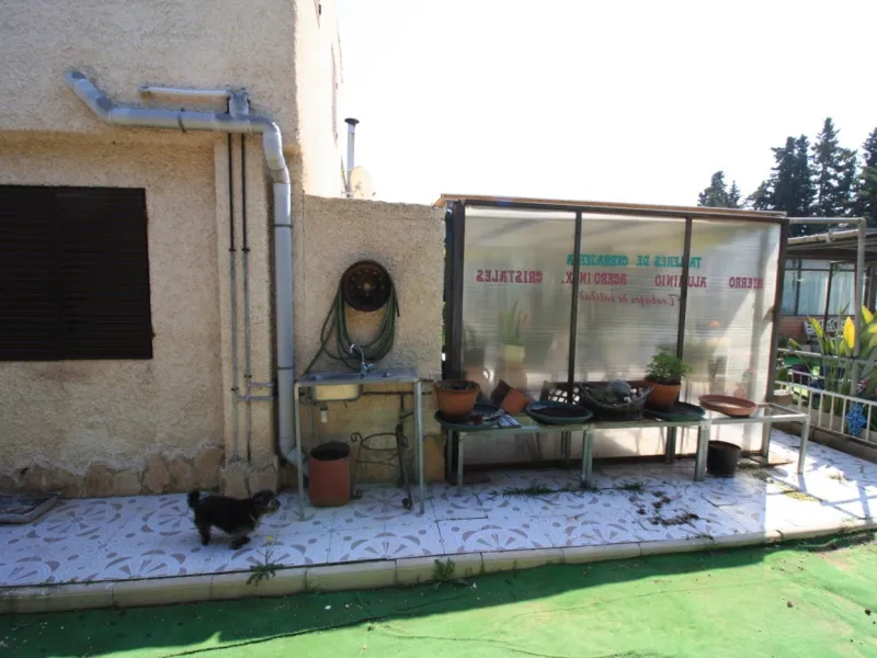 CAMPOAMOR, SPECTACULAR FINCA, 3500 M2 PLOT WITH 2 HOUSES, PRIVATE POOL, 2500 METERS FROM THE BEACH