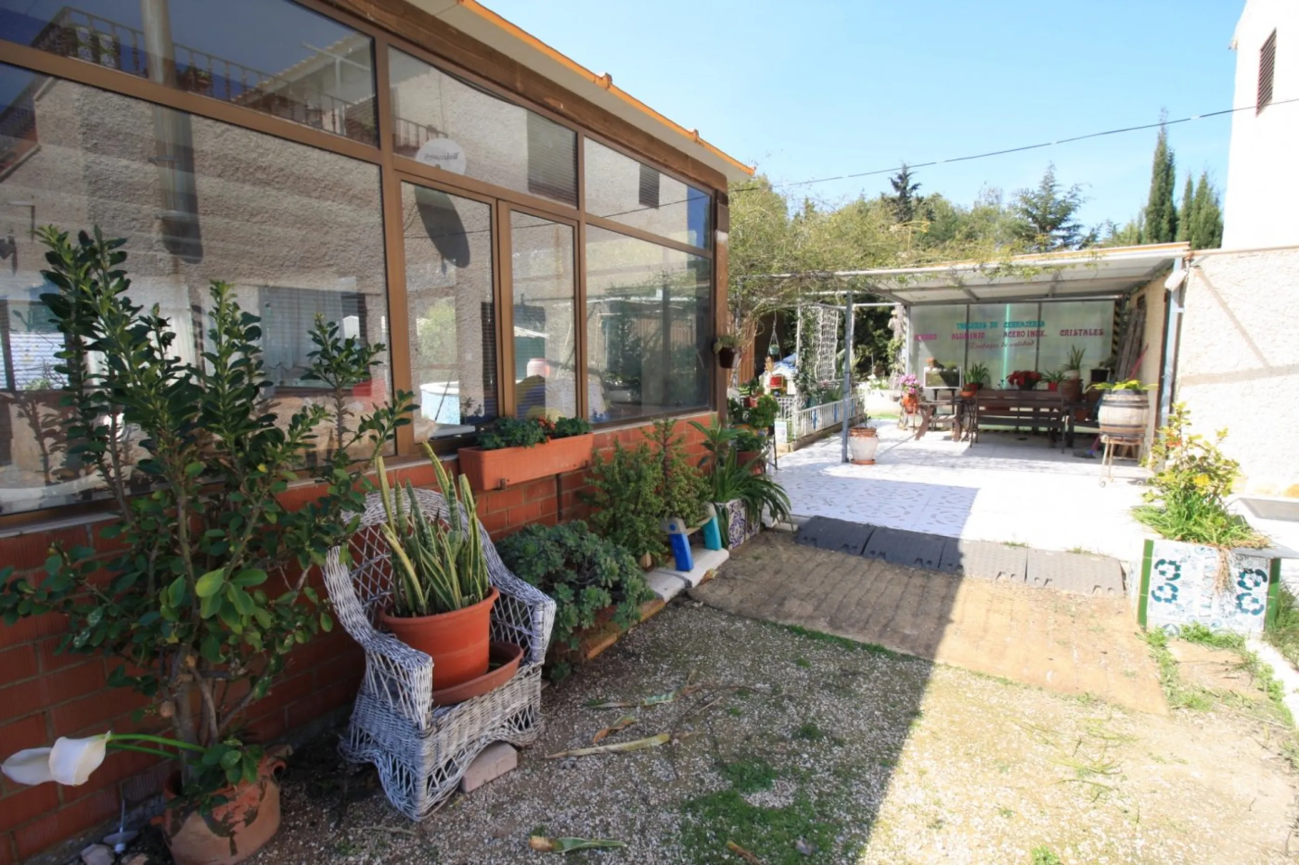 CAMPOAMOR, SPECTACULAR FINCA, 3500 M2 PLOT WITH 2 HOUSES, PRIVATE POOL, 2500 METERS FROM THE BEACH