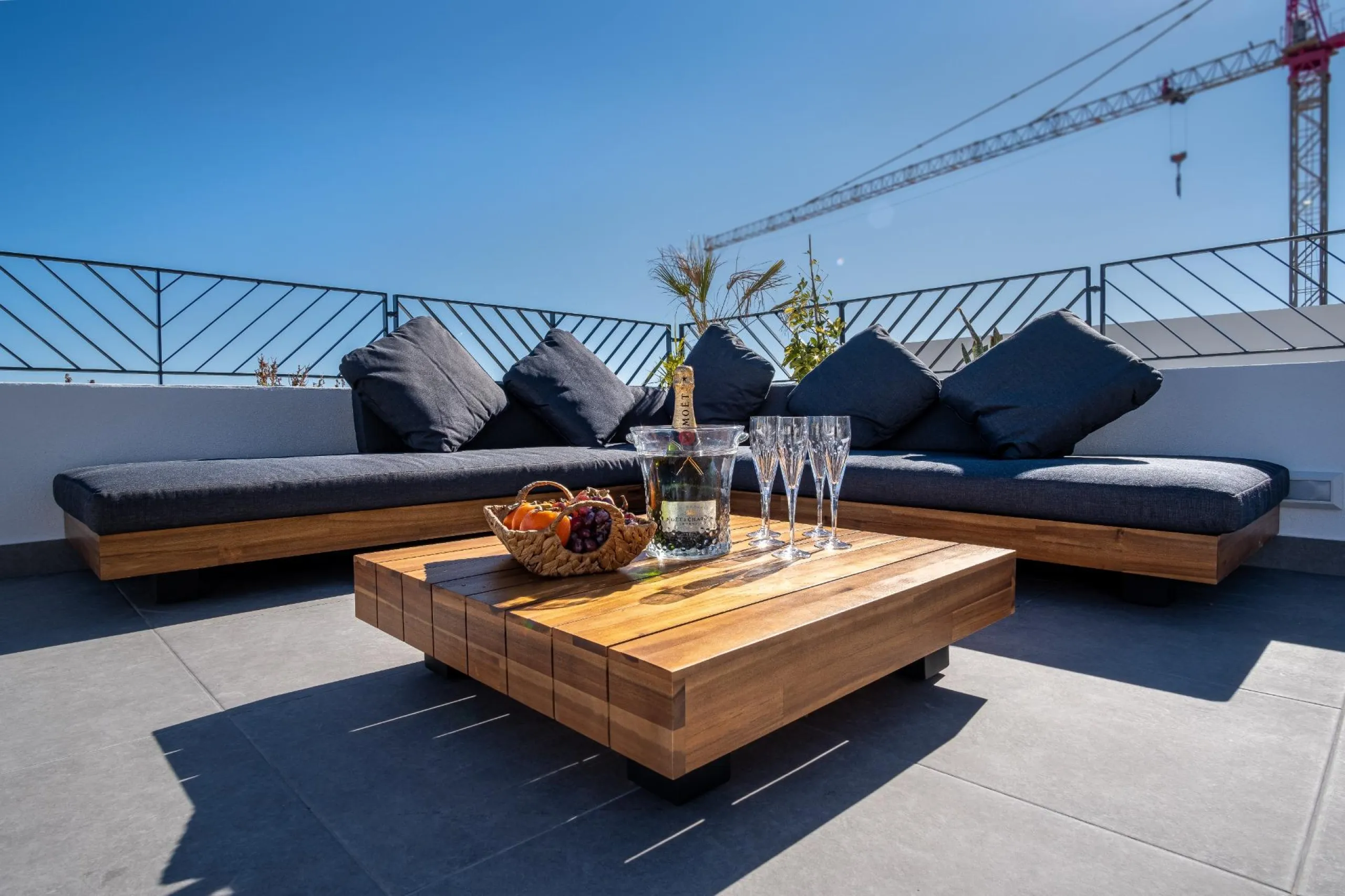 Brand new independent villas with sea views at Polop