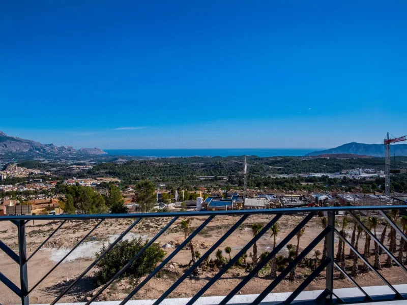 Brand new independent villas with sea views at Polop