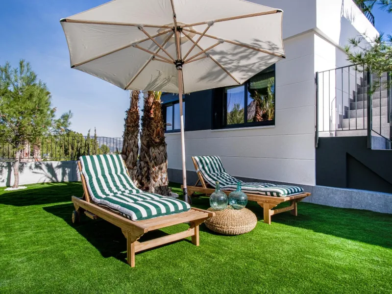 Brand new independent villas with sea views at Polop