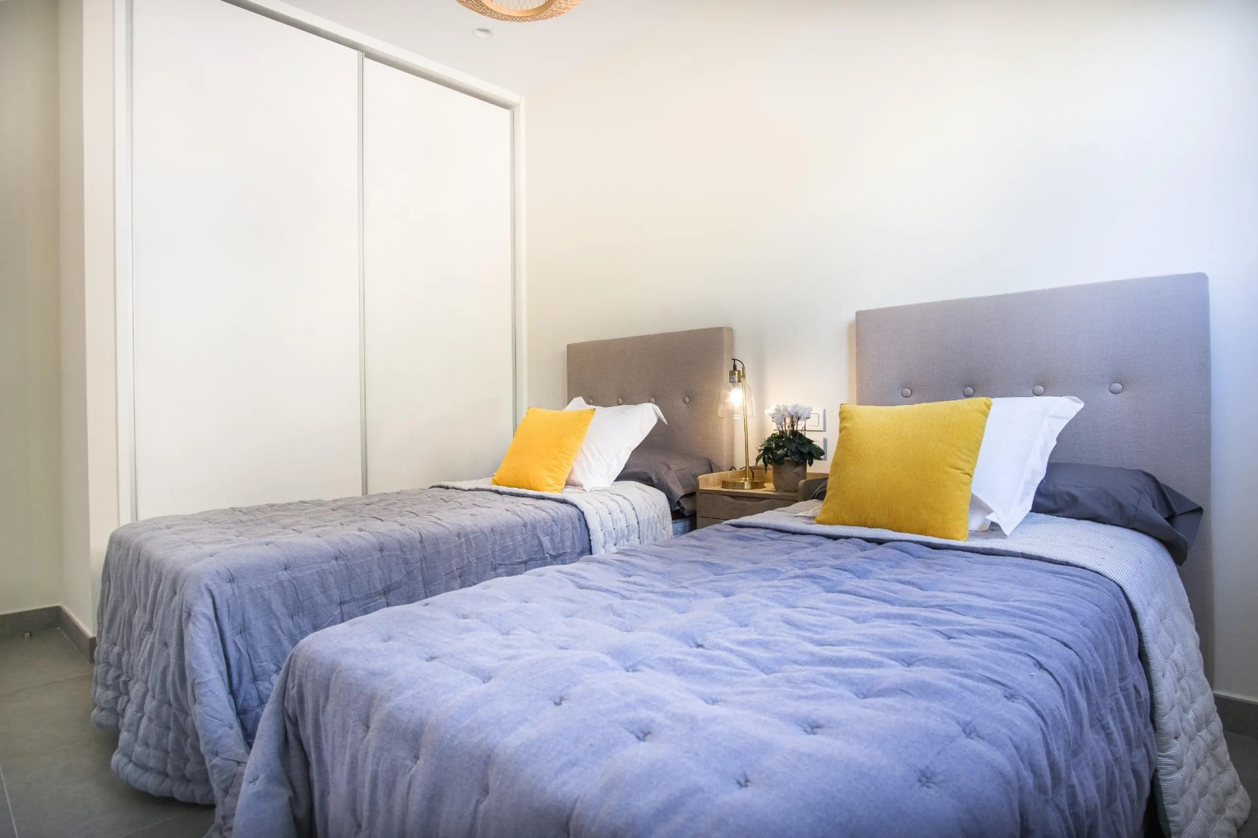Brand new independent villas with sea views at Polop