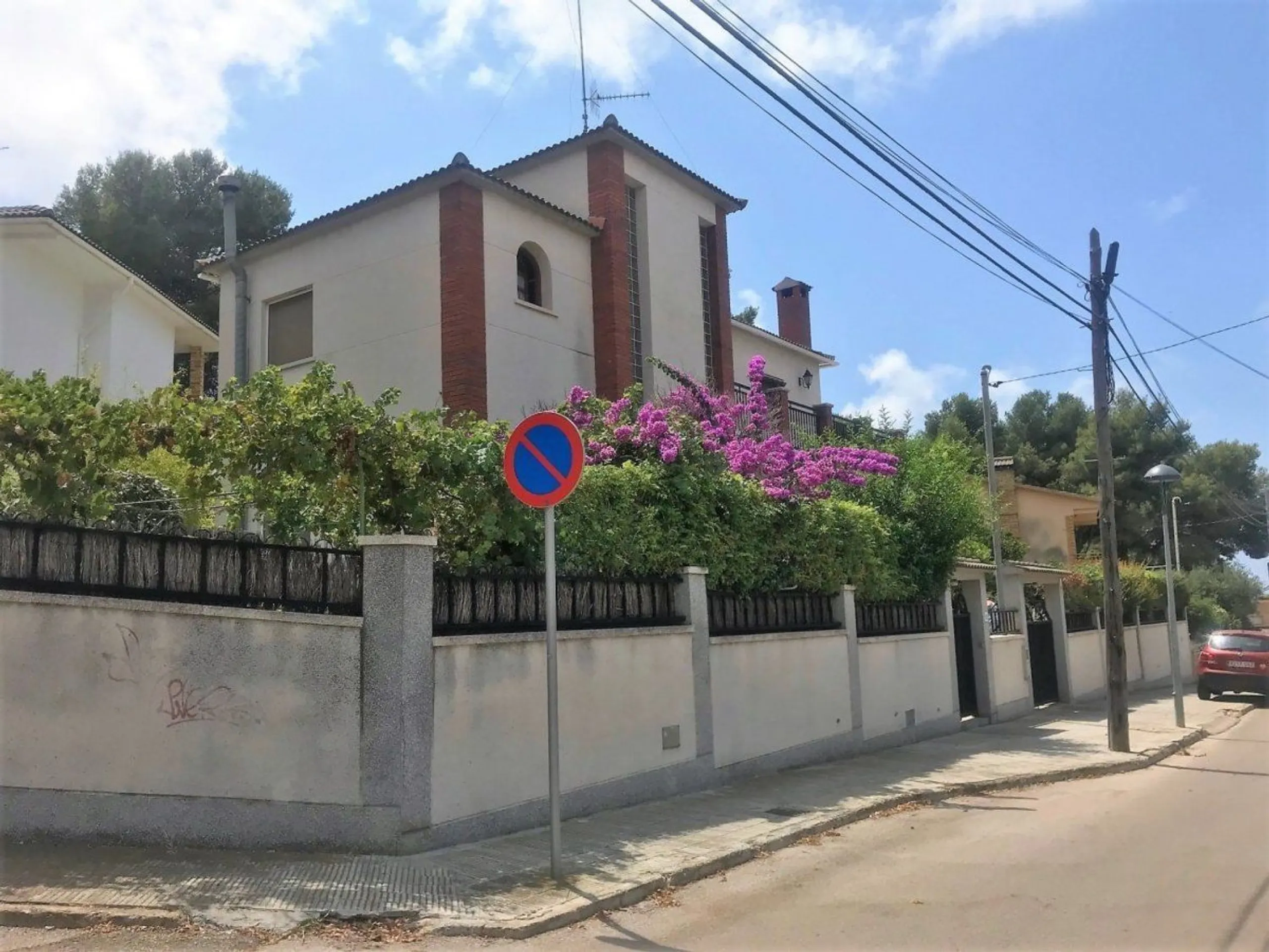 Bright and spacious villa in Segur de Calafell, Costa Dorada