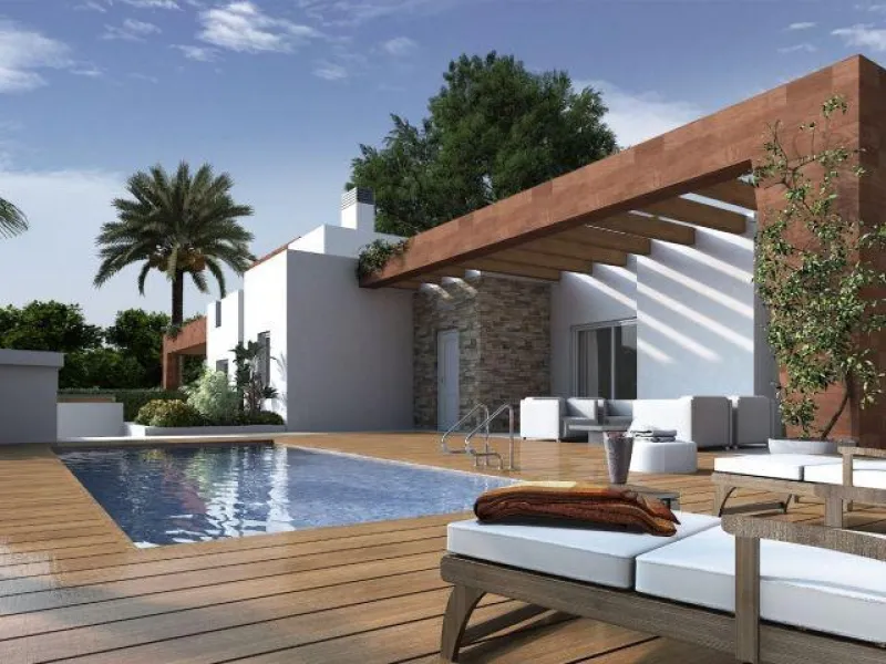 INDEPENDENT HOUSE NEAR THE BEACH IN TORREVIEJA