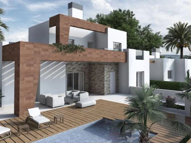 INDEPENDENT HOUSE NEAR THE BEACH IN TORREVIEJA