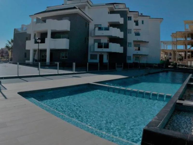 Luxury apartment between sea and golf in Orihuela Costa