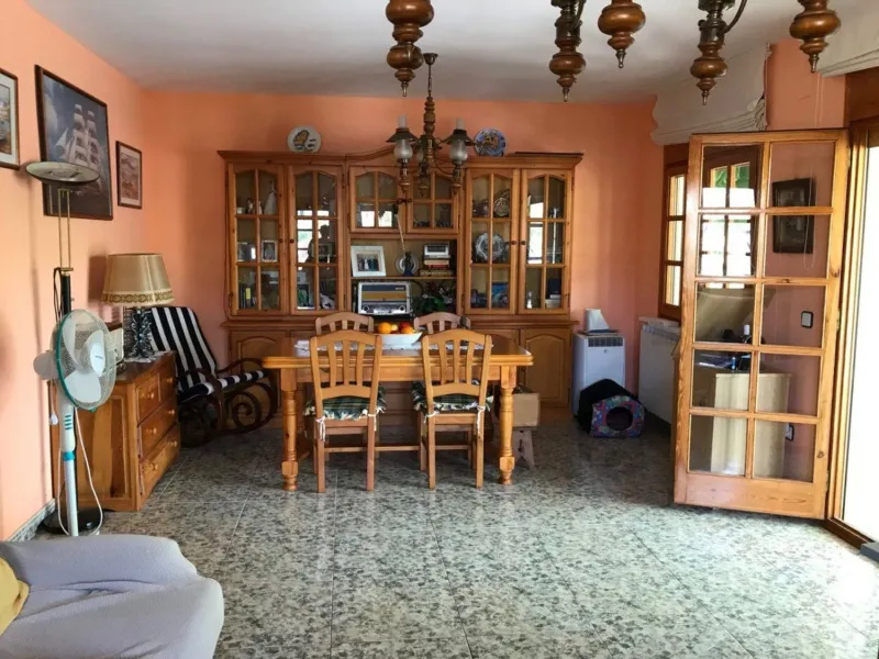 Bright and spacious villa in Segur de Calafell, Costa Dorada