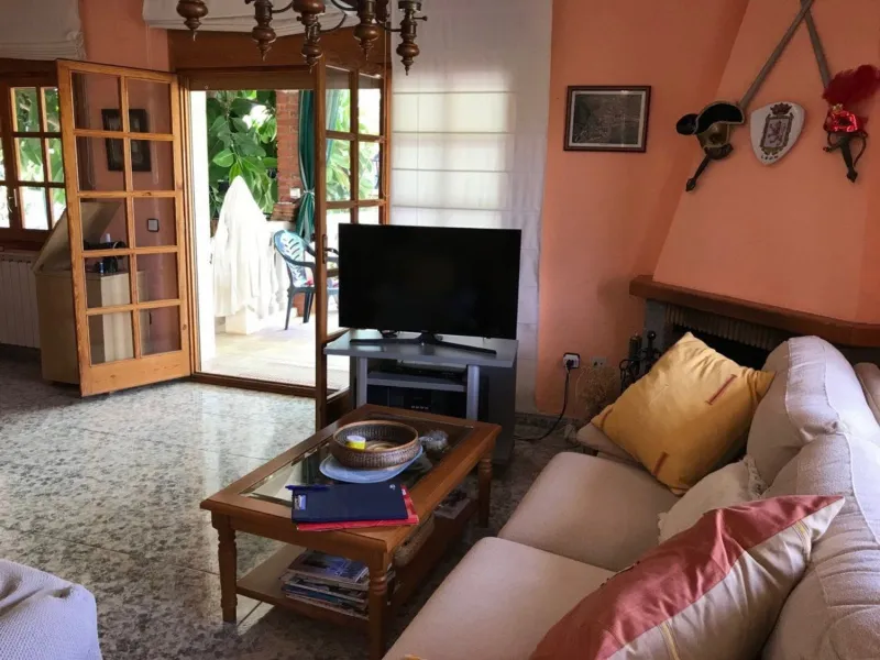 Bright and spacious villa in Segur de Calafell, Costa Dorada