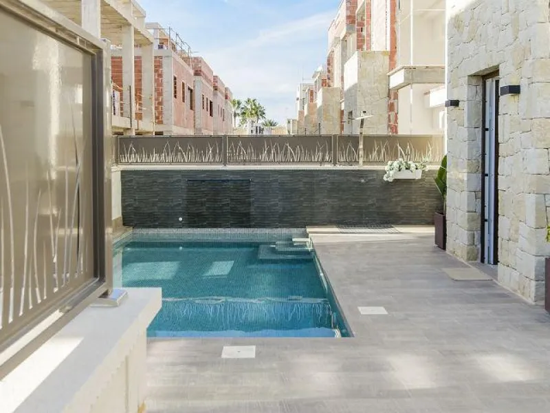 Villa with garden and private pool in Ciudad Quesada