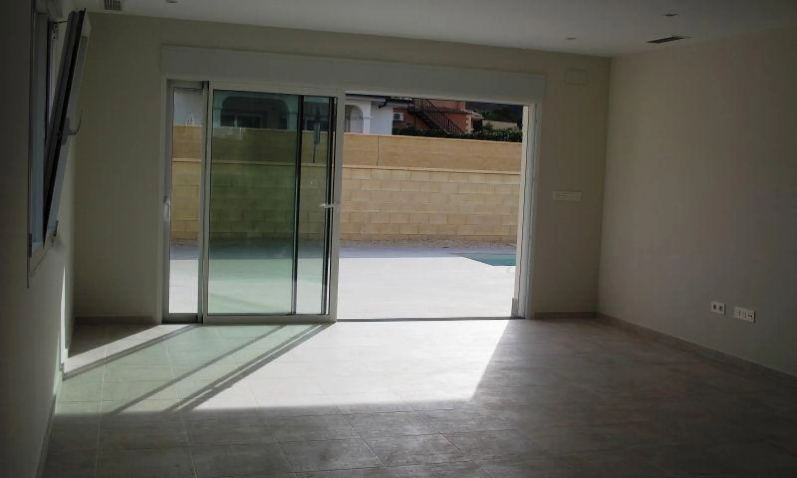 Fantastic new built Villa on a plot of 500m2 in La Romana.