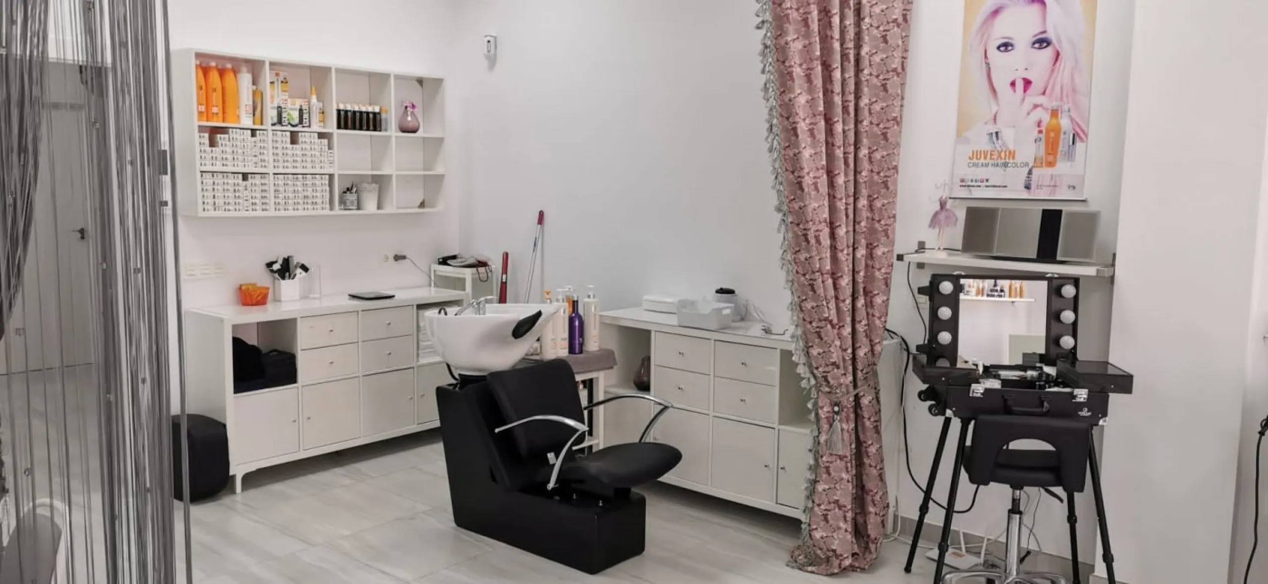 COMMERCIAL PREMISES IN LA ZENIA